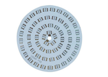 O diodo emissor de luz mancha a placa clara do PWB do alumínio, espessura de alumínio do Cu da placa 1oz do PWB fornecedor